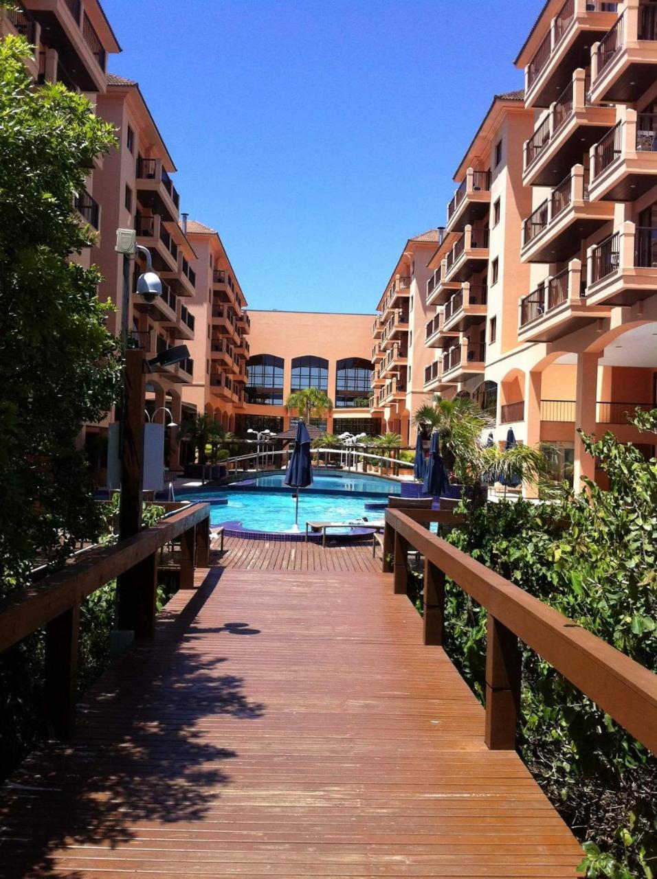 Apto Pes Na Areia Em Hotel Jurere Beach Jurere Internacional フロリアノポリス エクステリア 写真