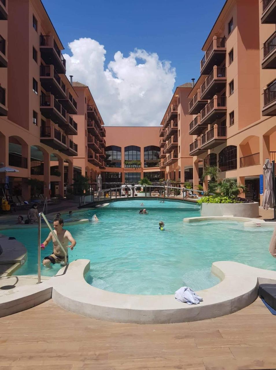Apto Pes Na Areia Em Hotel Jurere Beach Jurere Internacional フロリアノポリス エクステリア 写真