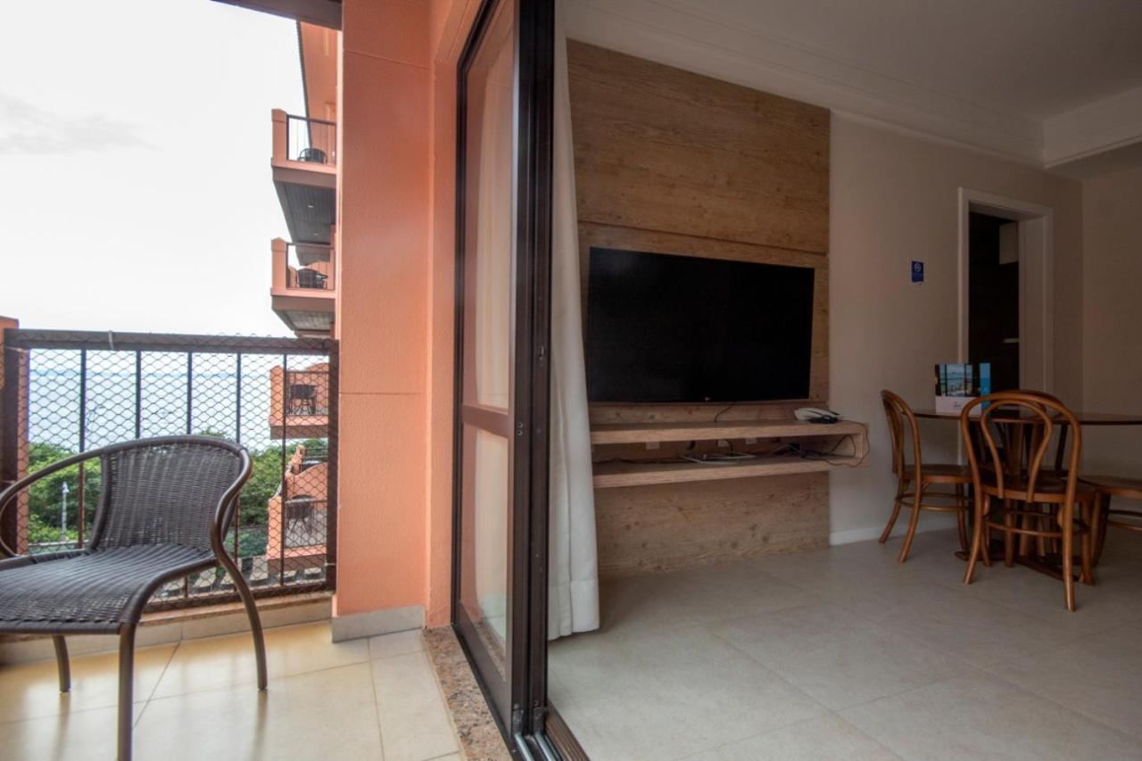 Apto Pes Na Areia Em Hotel Jurere Beach Jurere Internacional フロリアノポリス エクステリア 写真